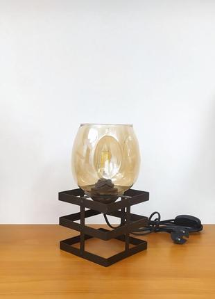 Настільна лампа світильник у стилі лофт
