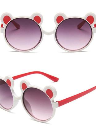 Веселые солнцезащитные детские очки с ушками мишка бело-красные