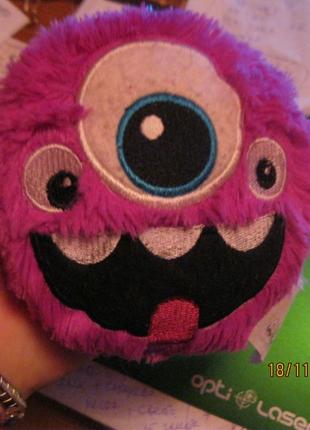 М'яка іграшка монстр MONSTER фіолетовий одне око
