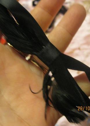 Повязка на волосы резинка заколка обруч черная бант перья