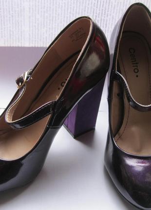 Туфли фиолетовые лаковые+ каблук- замша 37 р женские утойчивая...