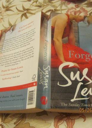 Книга FORGOTTEN на английском языке SUSAN Lewis