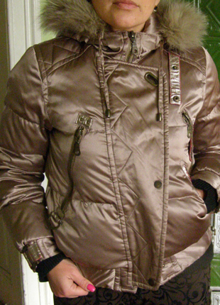 Дизайнерский тёплый пуховик roosyer куртка , s, сток