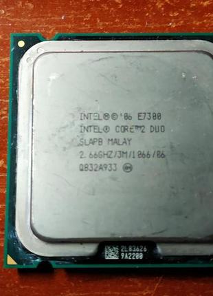 Процессор Intel C2D E7300  775 Socket