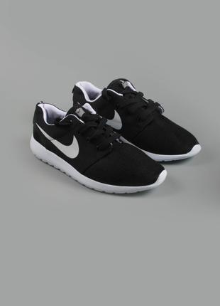 Кроссовки Nike Roshe Run черные