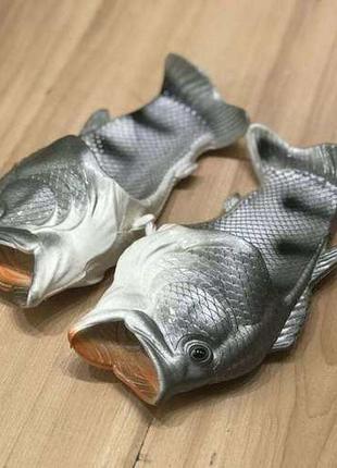 Пляжные тапочки детские в виде рыбы Серые р-р 24-34