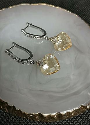 Авторські сережки з кристалами swarovski "крем-брюле" 🍦
