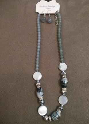 Набор серьги и ожерелье