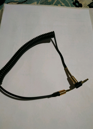 Витой спиральный кабель AUX- 3,5мм+3,5мм 1м.Новый.
