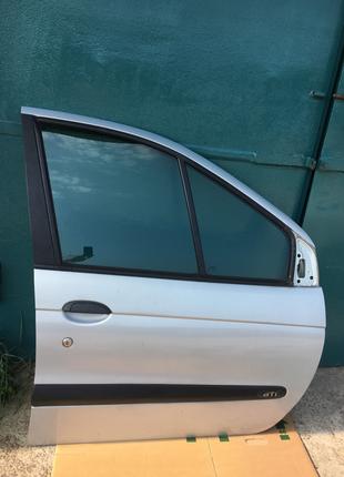 Дверка передня Renault Scenic