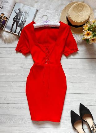 Красное платье трендовое со шнуровкой красивое платье 44 46