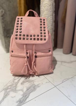 Рожевий рюкзак