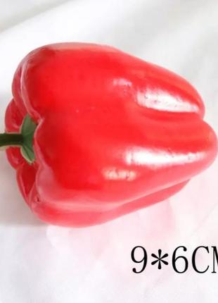 Штучний перець солодкий червоний — розмір 10*7 см, піна