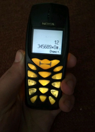 Телефон Nokia 3510
