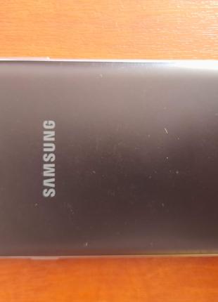 Смартфон Samsung Galaxy J320