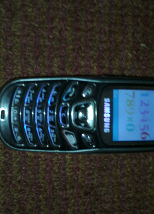Телефон Samsung SGH-C230