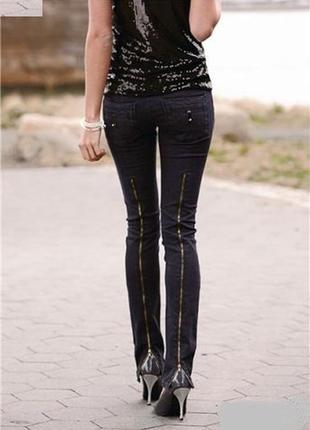 Класні жіночі джинси з блискавками розмір 44/46