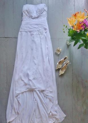 Воздушное шифоновое свадебное платье со шлейфом