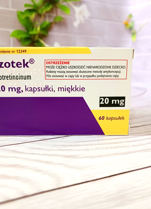 Ізотек, изотек, іzotek, ізотретиноїн, роаккутан 20 мг