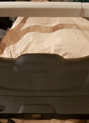 Пластик обшивка ляды крышки багажника Ford Eskape Kuga