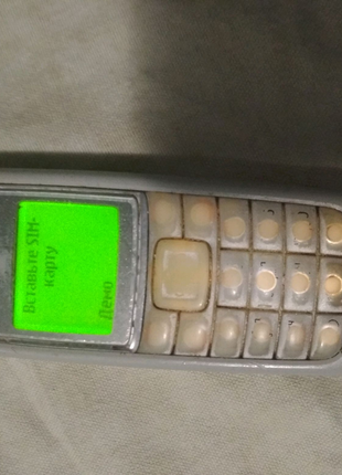 Телефон Nokia 1110