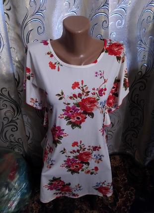 Симпатичная блуза с цветочным принтом one fashion