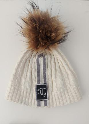 Tirol зимняя шапка с бубоном из натурального меха