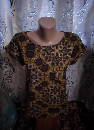 Лаконичная блуза с геометрическим принтом george