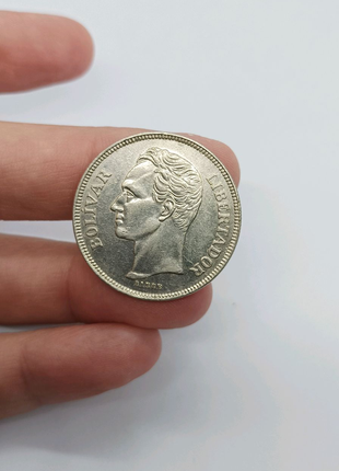 Монета 5 боливаров 1973 Венесуэла
