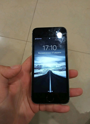 Продам iPhone 5S 16gb