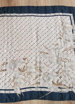 Продам шёлковый винтажный платок vivienne