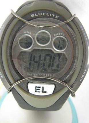 Годинник електронний laros, новий, водозахист wr-30, ударостійкий
