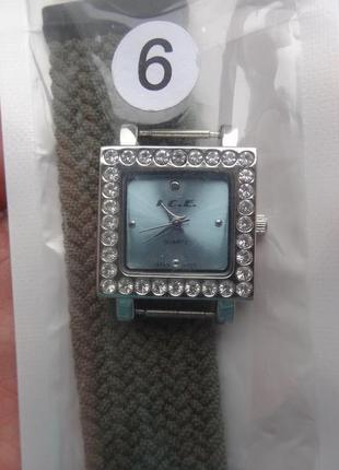 Женские наручные часы  quartz