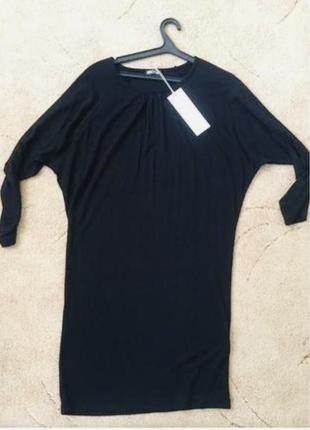 Вязаное черное платье туника размера м-л.