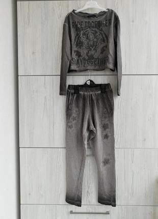 Брендовый костюм комплект свитшот и штаны италия