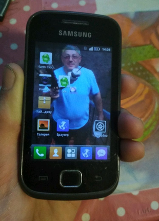 Телефон Samsung GT-S5660 + чохол