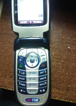 Мобільний телефон Motorola V360 робочий