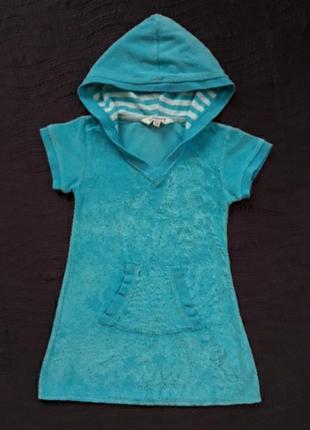 Махровое пляжное платье с капюшоном