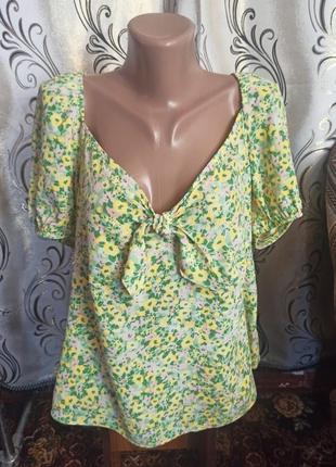 Симпатичная летняя блуза с цветочным принтом f&f