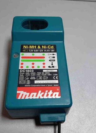 Зарядное устройство Makita DC1803