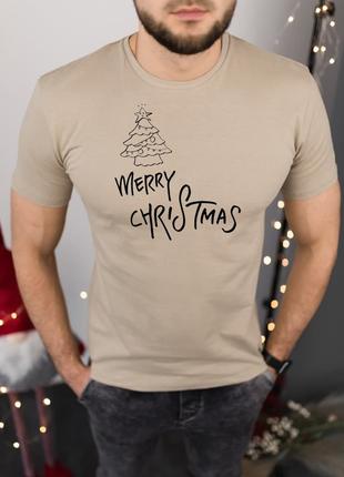 Мужская бежевая новогодняя футболка " Merry CHRISTMAS "