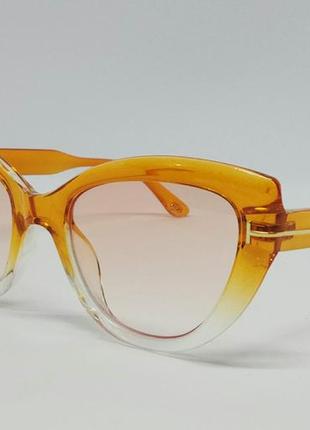 Модные женские солнцезащитные очки в стиле tom ford бежево ора...