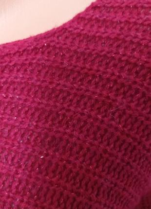 Объемный бордовый свитер с люрексом