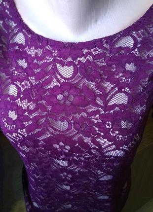 Нарядное ажурное фиолетовое платье oasis по фигуре/кружевное г...