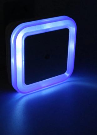 Светодиодный ночной мини- светильник