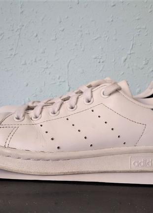Білі кросівки Adidas Stan Smith