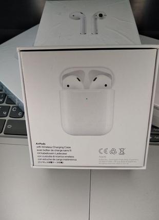 Беспроводные Наушники Airpods 2 LUX + ЧОХОЛ Аірподс 2 на iPhone