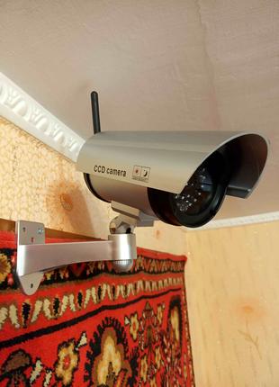 Відеокамера спостереження з антеною Wi-Fi (муляж)