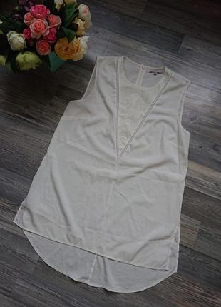 Красивая белая блузка с вышивкой блуза майка размер 44/46
