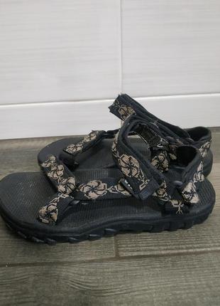 Спортивні босоніжки teva